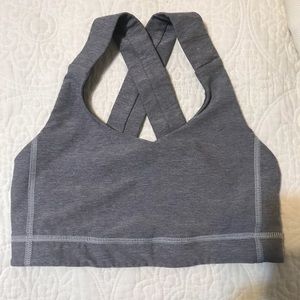 Lululemon sports bra